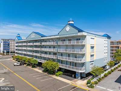 16 138th St #405 Ocean City, MD 21842