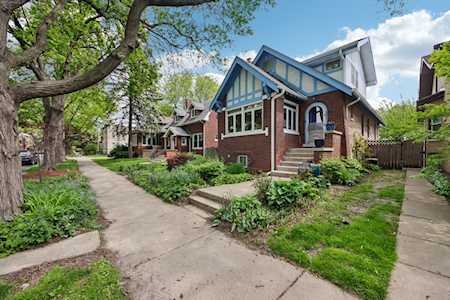 60645 Real Estate Chicago - 60645 Homes & Condos