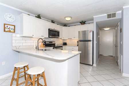 17 70th St #18 Ocean City, MD 21842