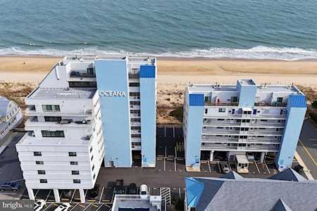 8203 Atlantic Ave #PH8 Ocean City, MD 21842