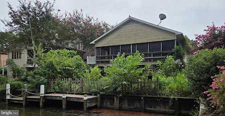 311 W 9th St South Bethany, DE 19930