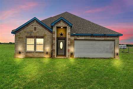 471 Ewing Road Ferris, TX 75125