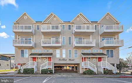 17 78th St #D Ocean City, MD 21842