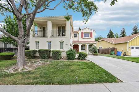 771 Cathedral Way Tracy, CA 95304