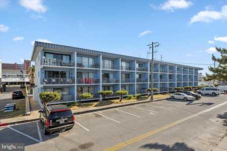 13 69th St #205 Ocean City, MD 21842