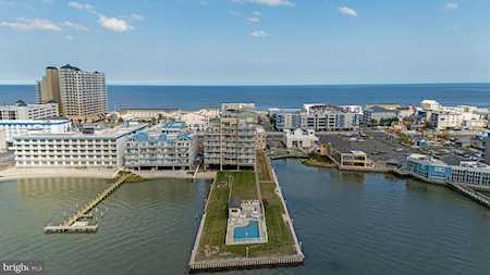 4601-B Coastal Hwy #504 Ocean City, MD 21842