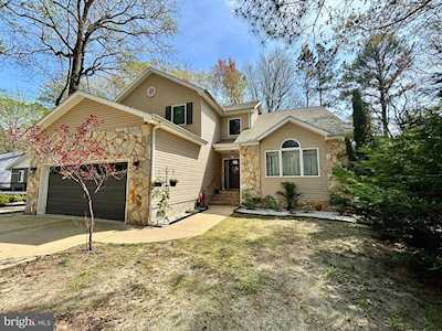 16 Fosse Grange Ocean Pines, MD 21811