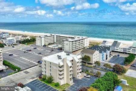 15 145th St #403 Ocean City, MD 21842