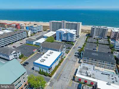 16 62nd #304 Ocean City, MD 21842