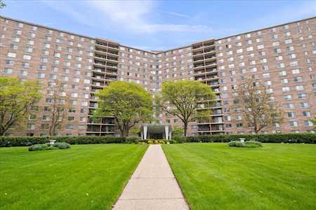 60645 Real Estate Chicago - 60645 Homes & Condos