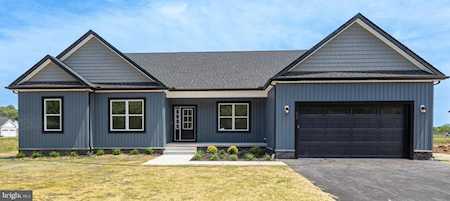 7 Jockey Ct Berlin, MD 21811