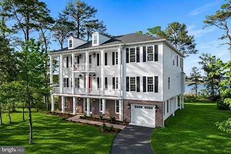 10313 Thirty Knots Ln Berlin, MD 21811