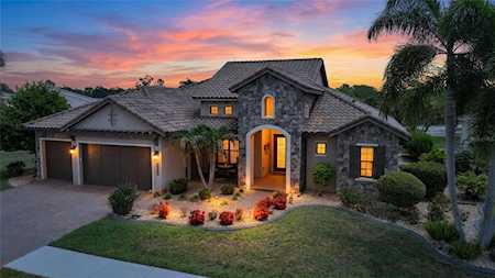 Gran Paradiso at Wellen Park in Venice Florida