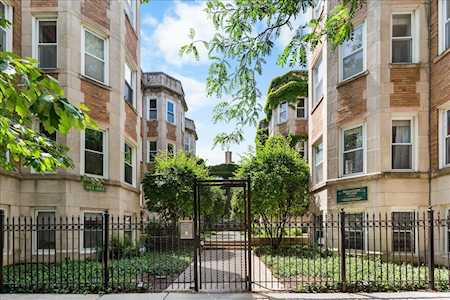 60657 Real Estate Chicago - 60657 Homes & Condos