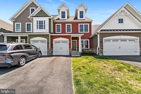 104 Eagle Ct Ocean View, DE 19970