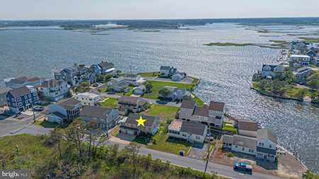 35207 Hassell Ave Bethany Beach, DE 19930