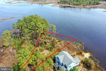 10612 Siren Ln Berlin, MD 21811