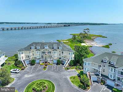 20 Fishing Creek Ln #20 Ocean Pines, MD 21811