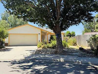 324 Barros St Patterson, CA 95363