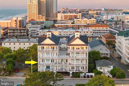 11 54th St #203 Ocean City, MD 21842