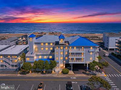 6 127th St #408 Ocean City, MD 21842