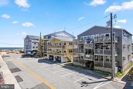 9 79th St #3W Ocean City, MD 21842