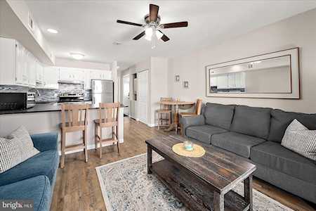 12300 Jamaica Ave #207 Ocean City, MD 21842