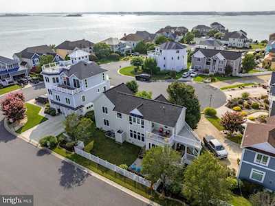 13506 Yellow Banks Ct Ocean City, MD 21842