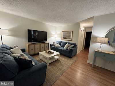 413 Robin Dr #305 Ocean City, MD 21842