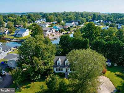 13374 Cove Landing Rd Bishopville, MD 21813