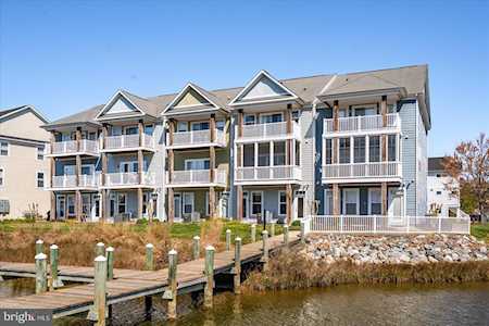10900 Holystone Ln #102 Berlin, MD 21811