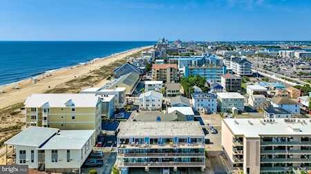 5 44th St #102 Ocean City, MD 21842