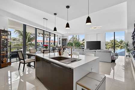 Echo Aventura Condos for Sale | 3250 NE 188th St