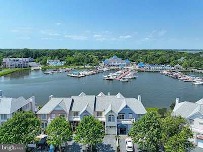 843 Yacht Club Dr Ocean Pines, MD 21811