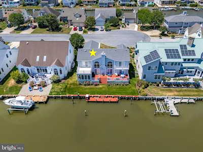 24 Stacy Ct Ocean Pines, MD 21811