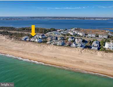 37135 Ocean Park Ln Fenwick Island, DE 19944