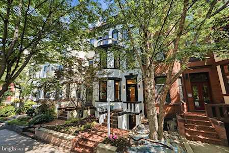 Mount Pleasant Row Houses - Washington DC Real Estate - Attached Homes