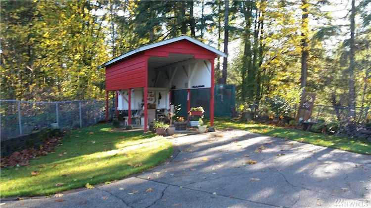 17816 Clover Rd Bothell, WA 98012