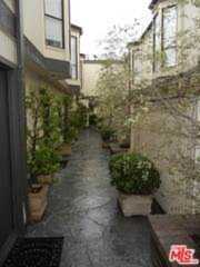 880 Hilldale Avenue #14 West Hollywood, CA 90069
