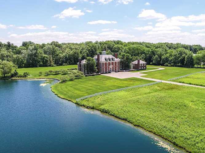 19 New Albany Farms Road New Albany, OH 43054