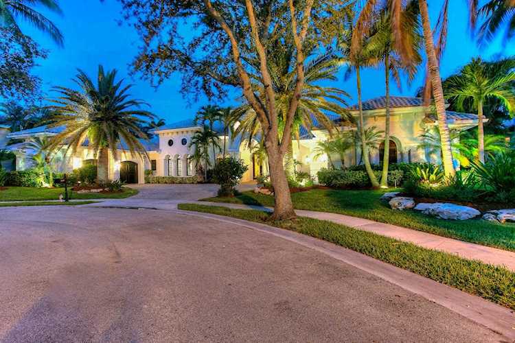 2400 NW 49Th Lane Boca Raton, FL 33431