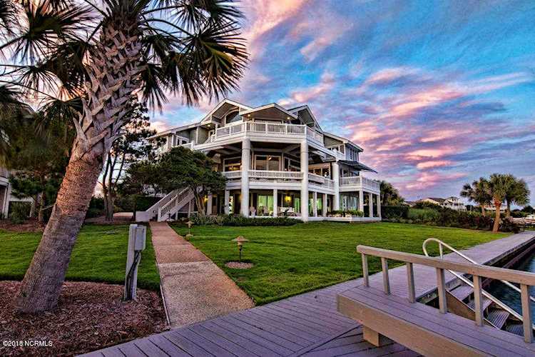 Home For Sale At 7 Sounds Point Road, Wilmington NC in Figure Eight Island Photo 1