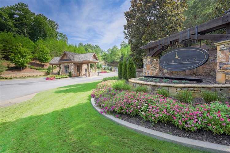 231 Traditions Dr Alpharetta, GA 30004