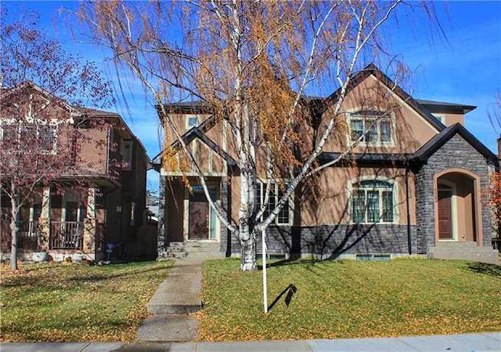 531 34A Street NW Calgary, AB T2N 2Y6