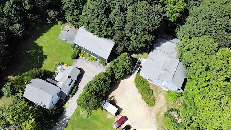 18 Sargent St Leicester, MA 01611
