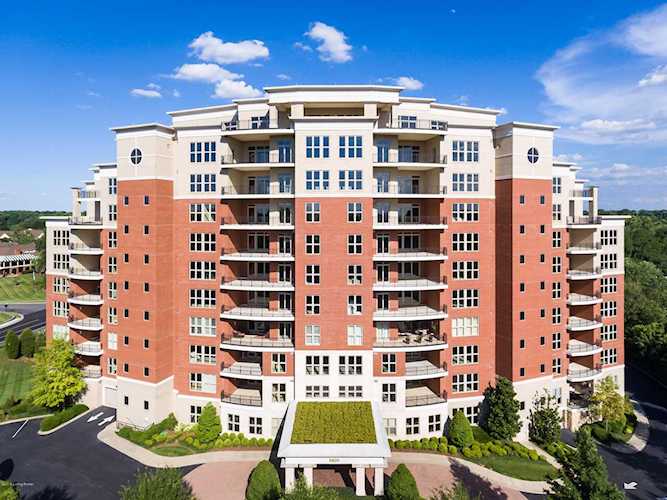 6600 Seminary Woods Pl #905 Louisville, KY 40241