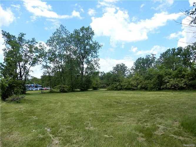 29000 Michigan Ave Inkster, MI 48141