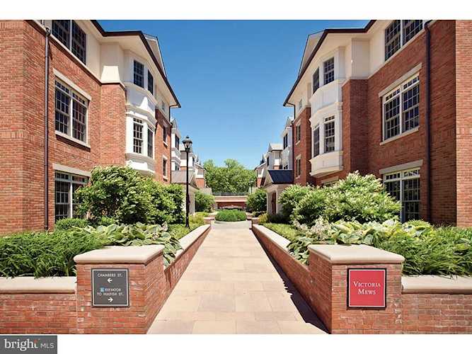 121 Victoria MEWS Princeton, NJ 08542