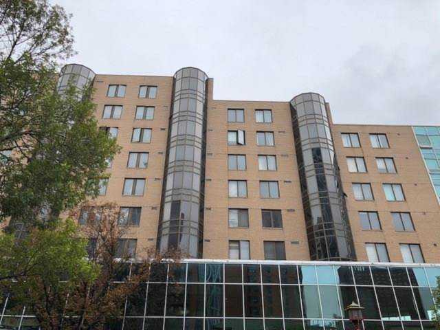 128 2 Avenue SE #702 Calgary, AB T2G 5J5