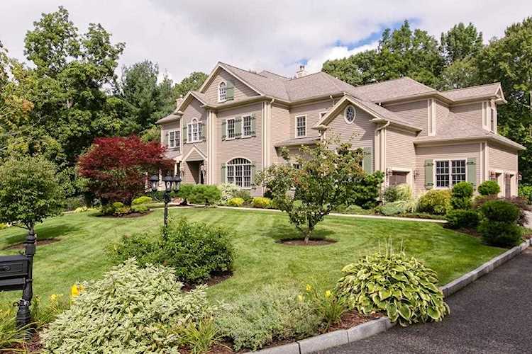 26 Tyler Road Lexington, MA 02421 | MLS 72401257 Photo 1